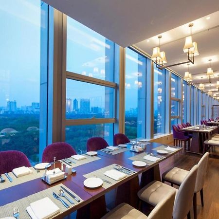 Ming Du Lakeside Hotel Nanning Exterior photo
