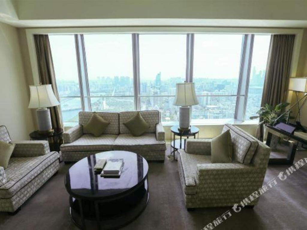 Ming Du Lakeside Hotel Nanning Exterior photo