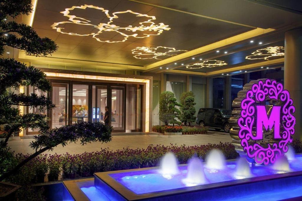 Ming Du Lakeside Hotel Nanning Exterior photo